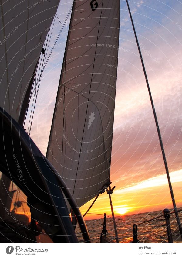 nachtsegeln Segeln Meer Ijsselmeer Niederlande Abendsonne Himmel Sport Sonne