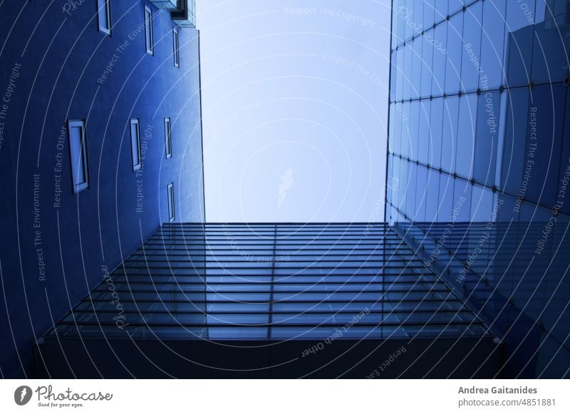 Staatsarchiv Hamburg Wandsbek, Blick nach oben, Querformat, horizontal staatsarchiv hamburg wandsbek view upwards office of the cultural authority culture