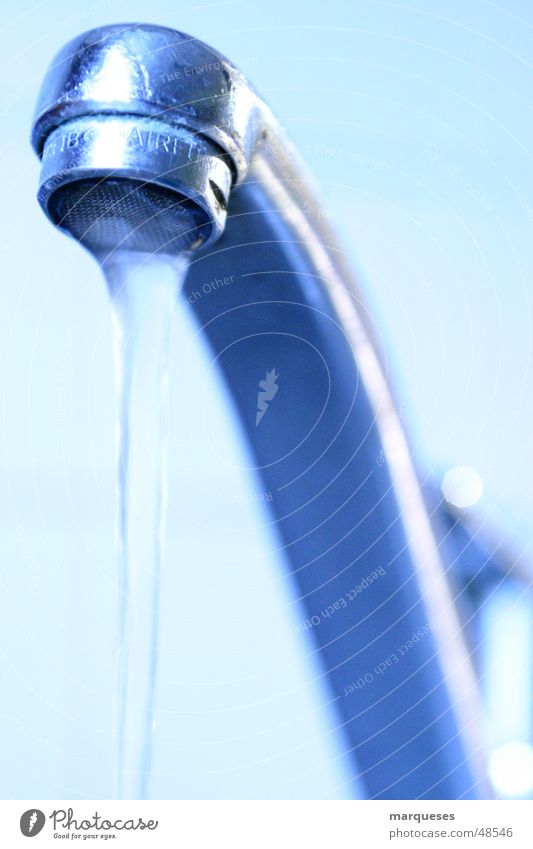 Wasserhahn Flüssigkeit Küche Bad Kalk Haushalt fließen Toilette Fluss