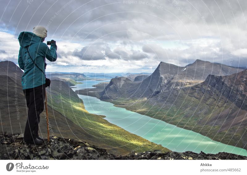 point of view Lifestyle Fotografieren Ferien & Urlaub & Reisen Tourismus Ausflug Abenteuer Ferne Freiheit Berge u. Gebirge wandern feminin Leben Natur