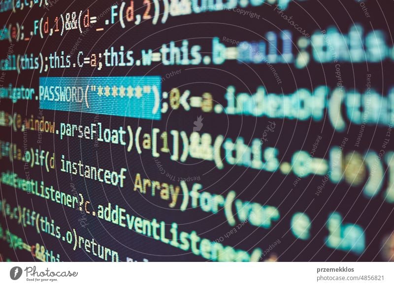 Sicherheit und Bedrohung im Cyberspace. Benutzer-Passwort. Sicherheit und Schutz von Daten. Programmiercode. Abstraktes Computerskript. Software-Programmiercode. Digitaler Hintergrund