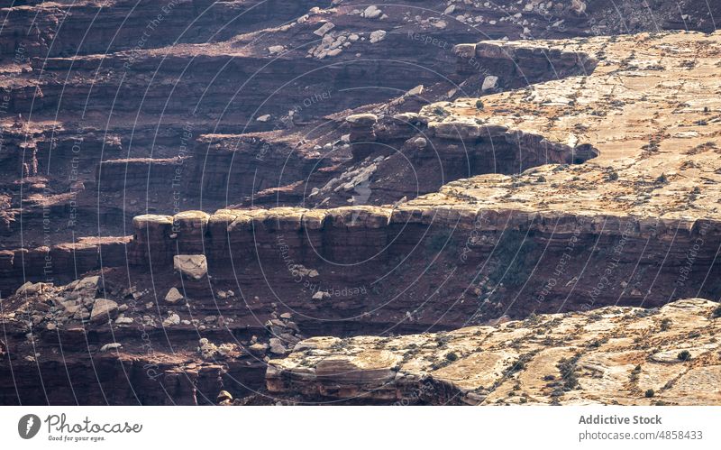 Aussicht auf den Berg von oben Canyonlands Schlucht Klippen Utah Nationalpark Landschaft reisen wüst USA im Freien Natur Denkmal Antenne trocken Wildnis Stein