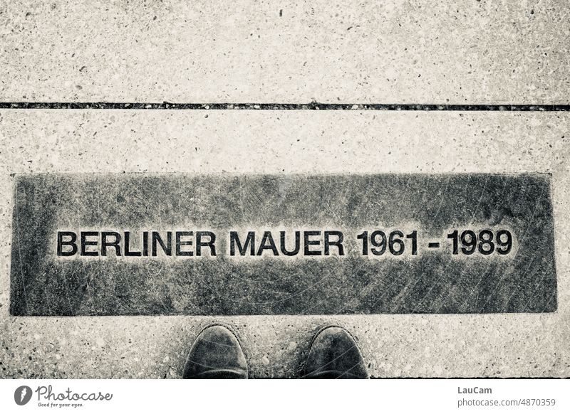 Berliner Mauer 1961-1989 Grenze DDR Wiedervereinigung Trennung Denkmal Mahnmal Erinnerung Freiheit Hauptstadt Osten Westen Sehenswürdigkeit Vergangenheit