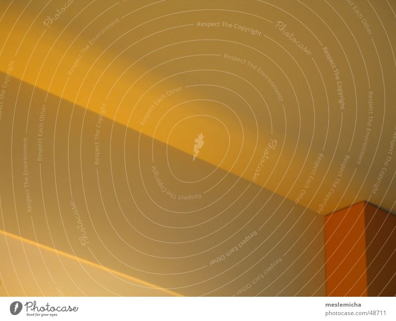 dECKE Hintergrundbild gelb Ecke Fluchtpunkt diagonal Physik Licht wallpaper orange Decke Perspektive Linie modern Beleuchtung Wärme edge lines corner light