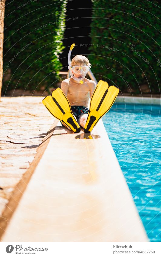 Pause vom Schnorcheln Spielen Sommerurlaub Freizeit & Hobby Sport Wassersport Erfrischung Schwimmbad Schwimmen & Baden nass Diving Fun Water Summer Tauchen