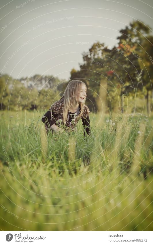 fräulein e. feminin Kind Mädchen Kindheit Kopf Haare & Frisuren Gesicht 1 Mensch 8-13 Jahre Umwelt Natur Landschaft Pflanze Himmel Herbst Klima Schönes Wetter