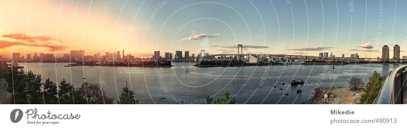 Tokyo bay Stadt Hauptstadt Skyline Hochhaus Brücke Sehenswürdigkeit Hafen frei Wärme blau braun grün orange türkis Warmherzigkeit Gelassenheit geduldig Fernweh