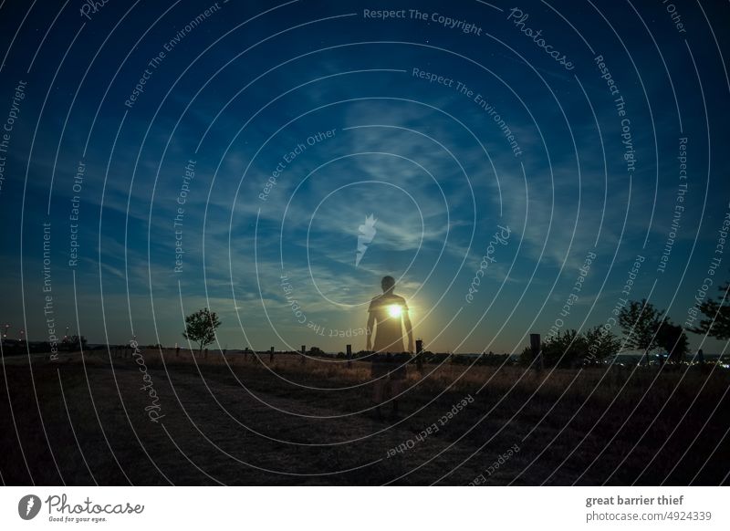 Mondseele Mondschein Mondaufgang Vollmond Langzeitbelichtung Geister u. Gespenster Nachthimmel Transpra Wolken Sommer Außenaufnahme Stimmung leuchten Natur