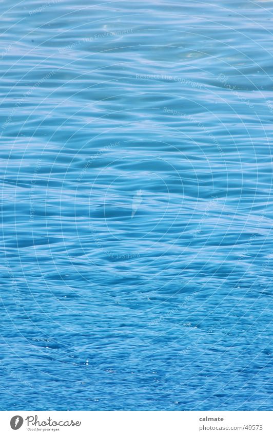 - im meer - Meerwasser Atlantik Wellen Strand unruhig ocean blau blue little waves water