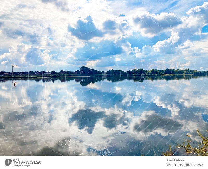 elbe II Elbe Fluss Wasser Reflexion & Spiegelung Himmel Natur Außenaufnahme Flussufer ruhig