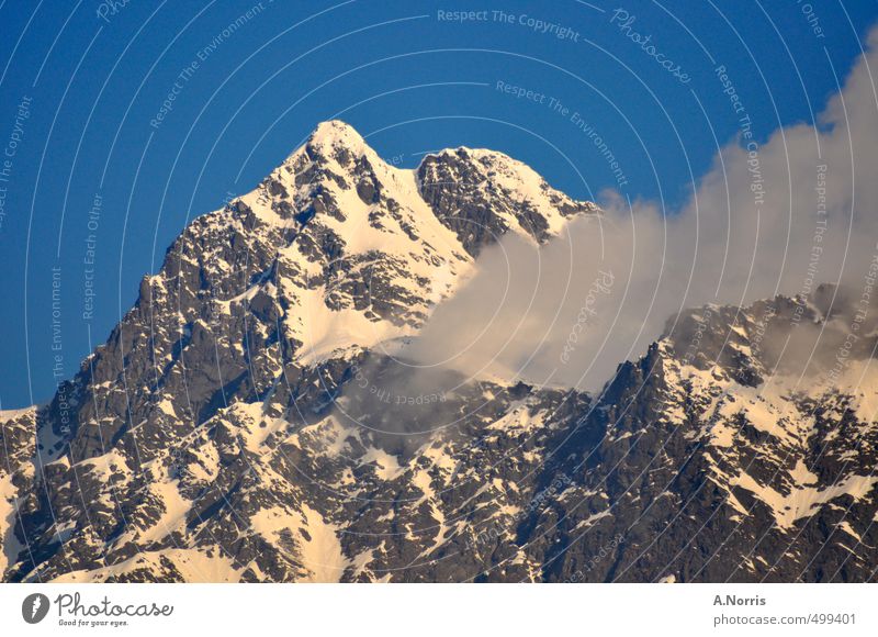 peak Abenteuer Expedition Schnee Berge u. Gebirge wandern Landschaft Alpen Gipfel Schneebedeckte Gipfel gigantisch hoch kalt oben Spitze erleben