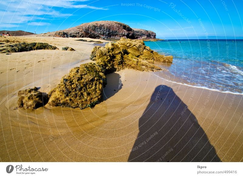 Küstenlinie Erholung Ferien & Urlaub & Reisen Tourismus Ausflug Sommer Strand Meer Insel Wellen Natur Landschaft Sand Himmel Wolken Hügel Felsen Fluss Stein