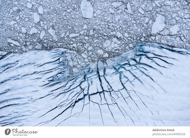 Landschaftlich reizvolles Vulkangelände mit strukturiertem Gletscher Eis gefroren Winter Textur Hintergrund massiv Formation vulkanisch Natur Oberfläche rau