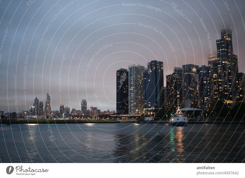 Lake Michigan Beleuchtung Chicago lichter Nachtleben Aussicht Ferien & Urlaub & Reisen Wasser Reflexion & Spiegelung Fluss Wahrzeichen Architektur Stadtbild