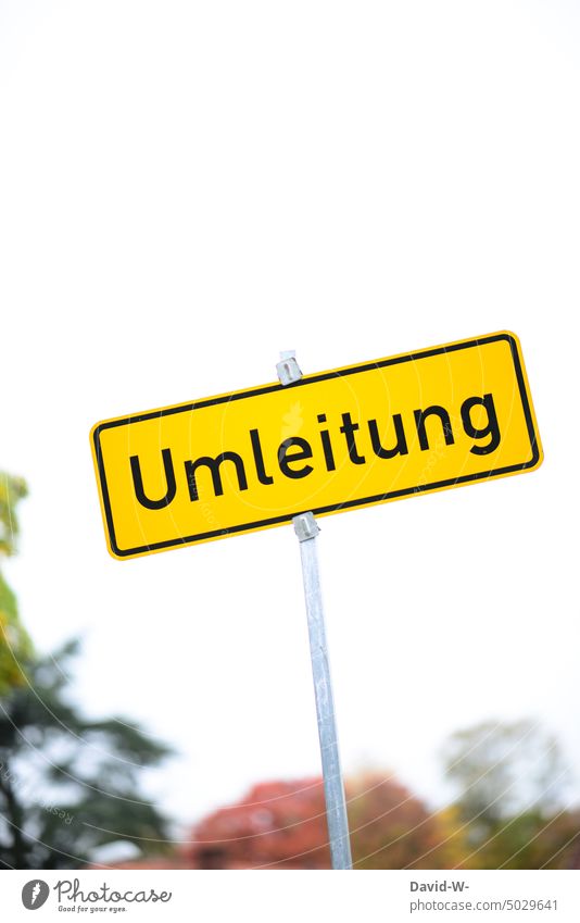 Schild - Umleitung im Straßenverkehr Verkehrsschild Ausweg Alternative Hinweis Schilder & Markierungen