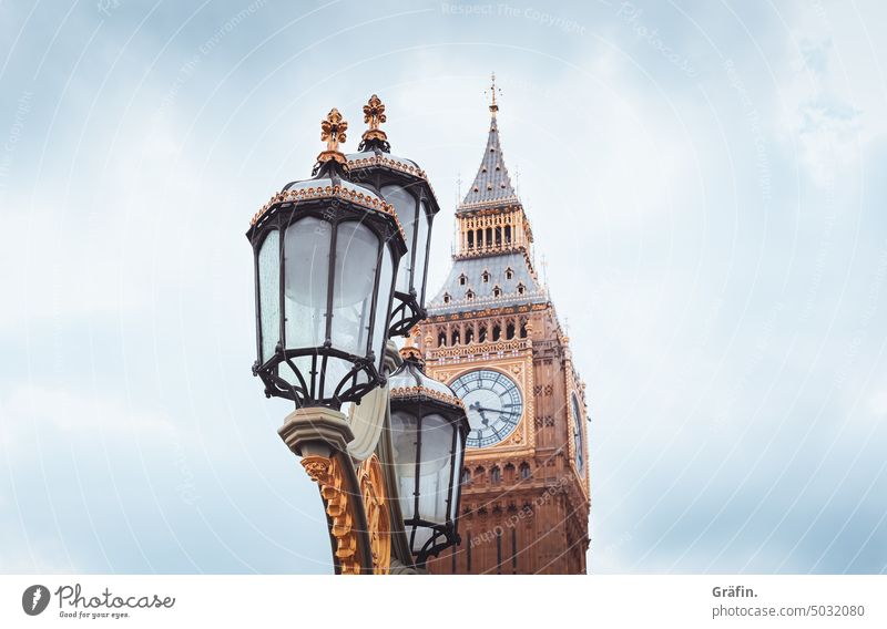 Es braut sich was zusammen - Houses of Parliament London Sightseeing England Großbritannien Europa Wahrzeichen Architektur Big Ben Gebäude Hauptstadt Stadt