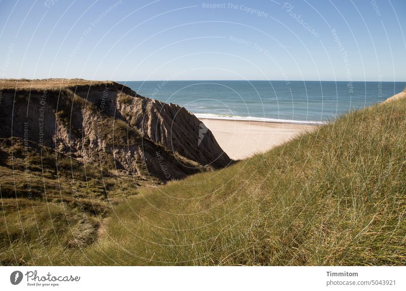 Dänische Berge in Strandnähe Dünen Dünengras Abbruchkante Sand Sandstrand Nordsee Gischt Wasser Horizont Himmel schönes Wetter Ferien & Urlaub & Reisen Dänemark