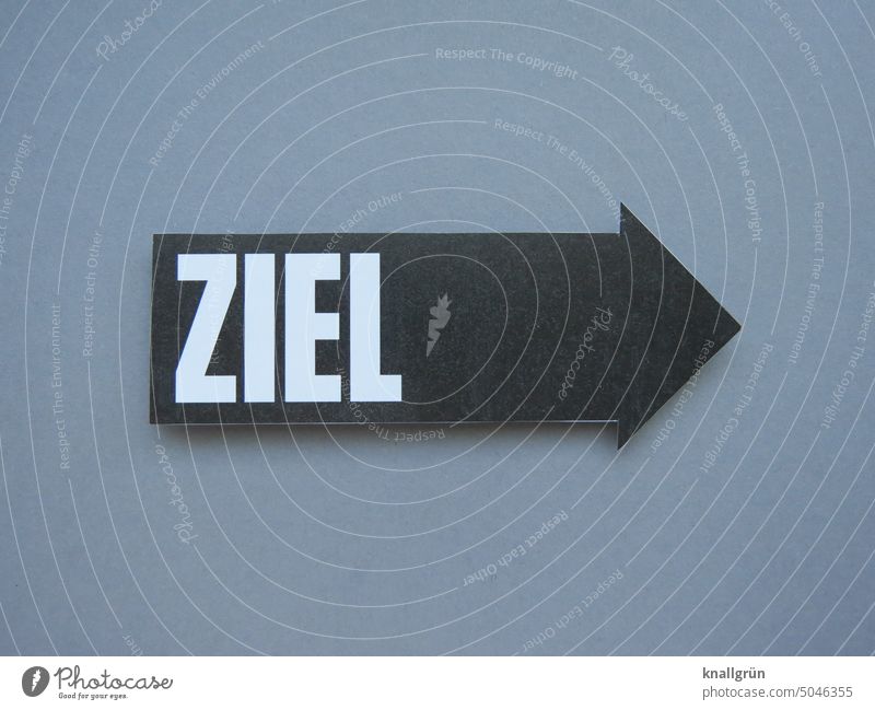 Ziel Wege & Pfade Richtung Pfeil Orientierung Schilder & Markierungen Zeichen Wegweiser Hinweis Hinweisschild Navigation Empfehlung richtungsweisend zeigen