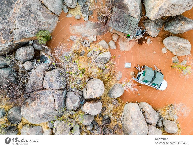 felsig Felsen Damaraland Wildnis Campingplatz jeep Zelt dachzelt Zeltplatz campen Außenaufnahme Sand Farbfoto reisen Fernweh Ferne Ferien & Urlaub & Reisen