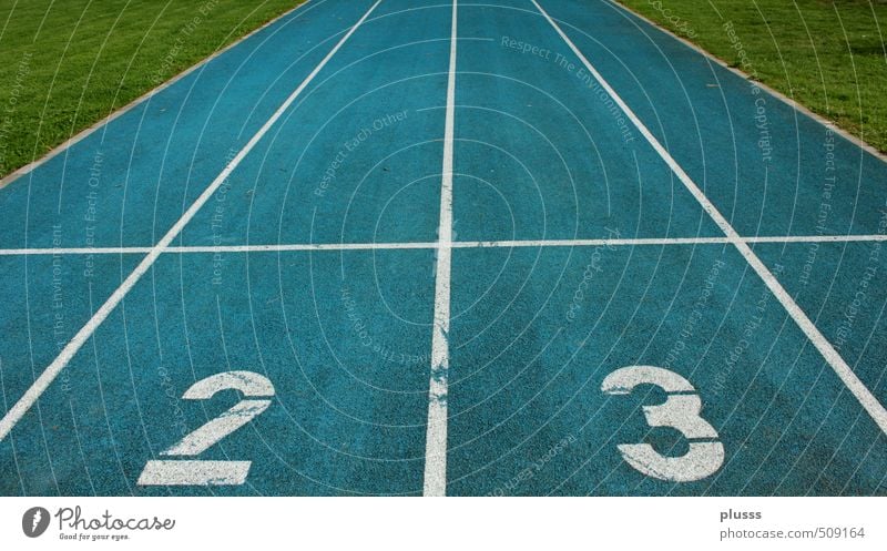 Landebahn 23 Sport Leichtathletik Sportveranstaltung Erfolg Verlierer Sportstätten Rennbahn Geschwindigkeit Beginn Konkurrenz 18-30 Jahre Lebenslauf grün blau