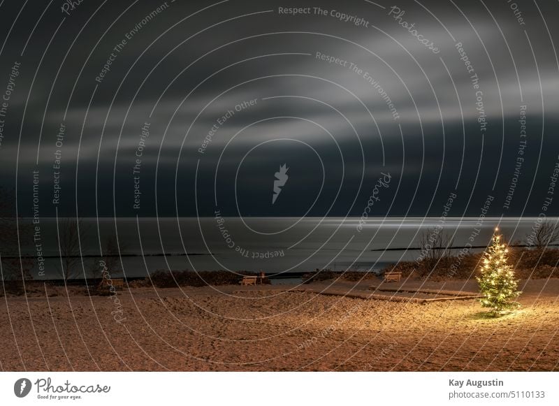 Weihnacht am Wattenmeer Weihnachtsbaum Winter Sonnenuntergang Schnee Abendstunde Tannenbaum Lichterkerzen Keitum Ebbe und Flut Lahnungen Winterlich Nordsee