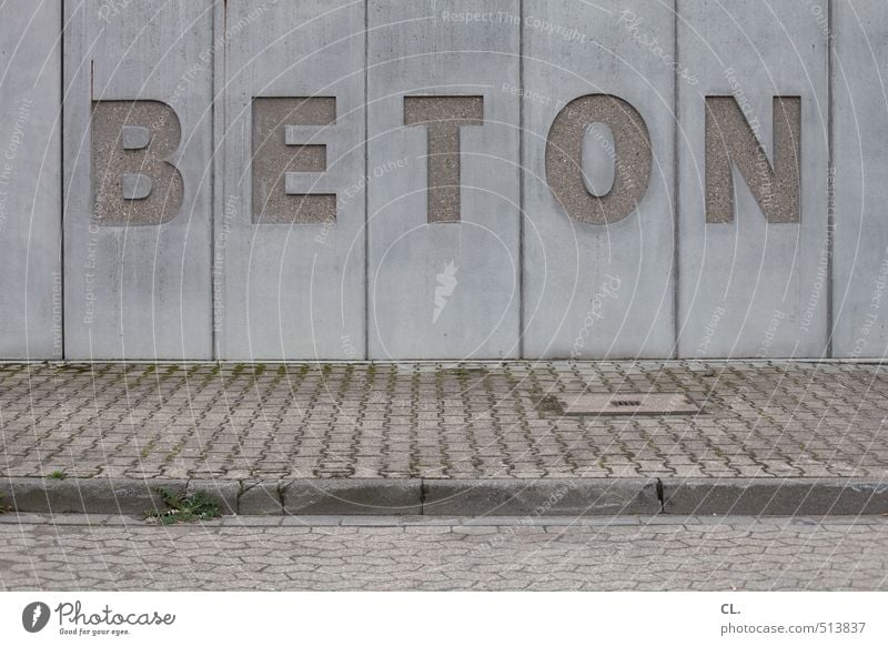 beton Wirtschaft Handwerk Baustelle Mittelstand Unternehmen Industrieanlage Mauer Wand Straße Wege & Pfade trist grau Beton Betonwand Betonmauer Betonbauweise