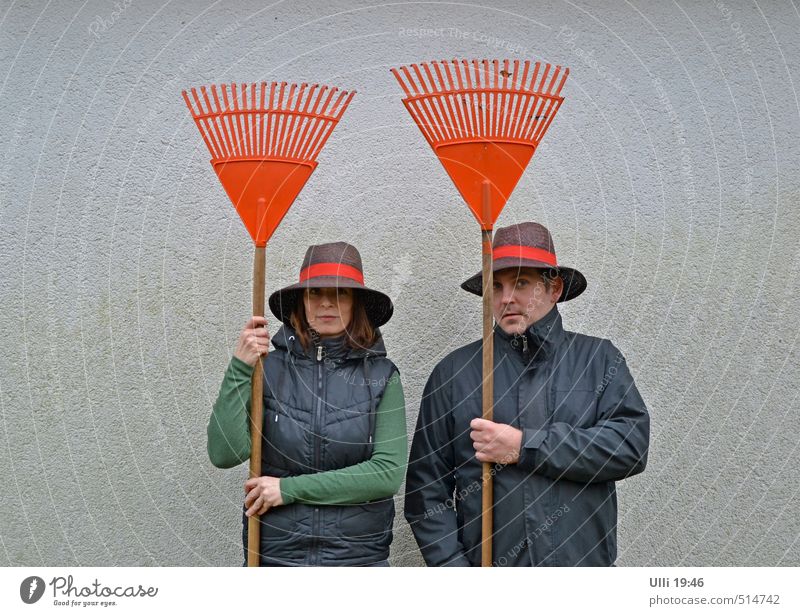 SEK Oranienburg (Nachfolgegeneration) Fitness Mensch Junge Frau Jugendliche Junger Mann Partner 2 30-45 Jahre Erwachsene Herbst Mauer Wand Arbeitsbekleidung Hut