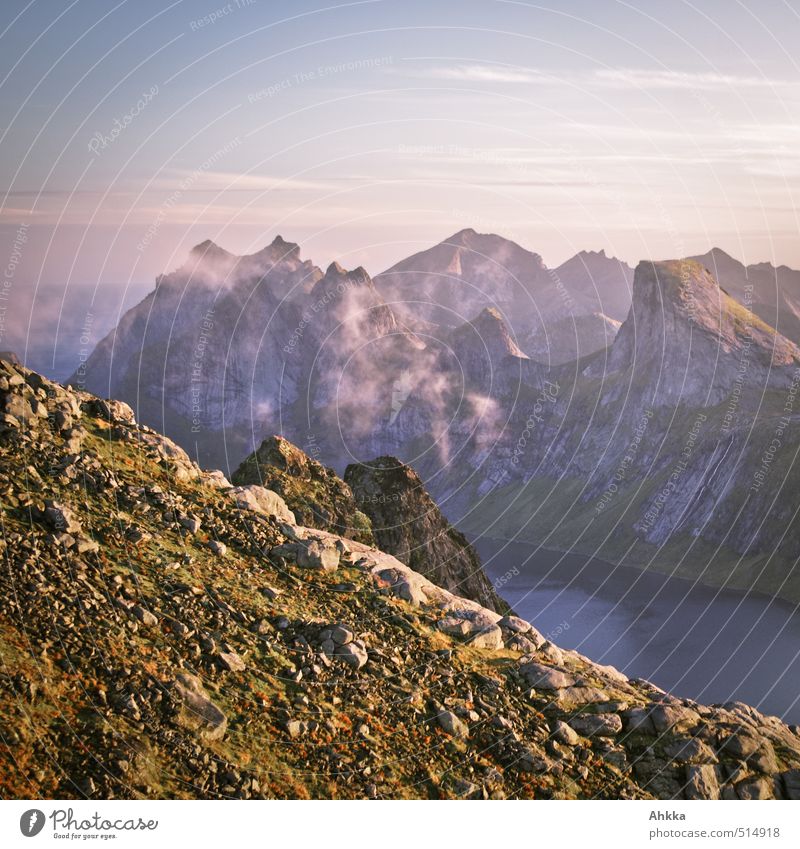 Into the mountain III schön Kosmetik Rouge Wellness Ferien & Urlaub & Reisen Abenteuer Ferne Berge u. Gebirge wandern Natur Landschaft Klima Gipfel beobachten