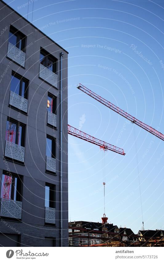 Alles neu Düsseldorf Derendorf Baustelle Baukran Kran Himmel bauen Industrie Arbeit & Erwerbstätigkeit Arbeitsplatz hoch Technik & Technologie Außenaufnahme