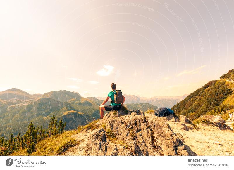 Pause. Wandern auf den Berg Jenner in den Bayrischen Alpen. Berchtesgadener Alpen, Deutschland, Bayern, Schönau am Königssee aktiv aktivität Nationalpark Europa