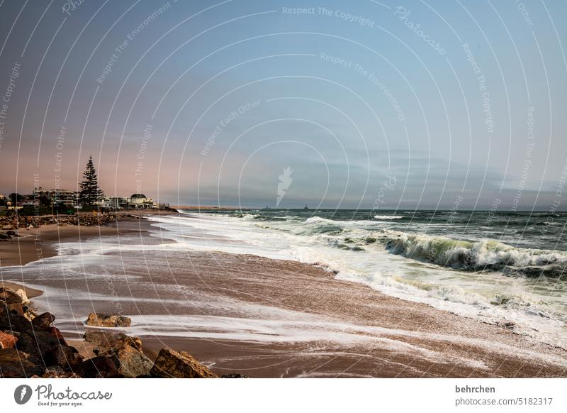 schaumschläger Brandung Rauschen Wasser Strand besonders Küste Farbfoto Afrika träumen reisen Fernweh Ferne Meer Namibia Landschaft Ferien & Urlaub & Reisen