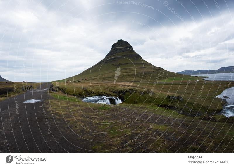 Schöne Aussicht auf die Halbinsel Snafelness in Island Hintergrund Wolken malerisch Meer blau Küste im Freien Landschaft MEER Ansicht reisen schön