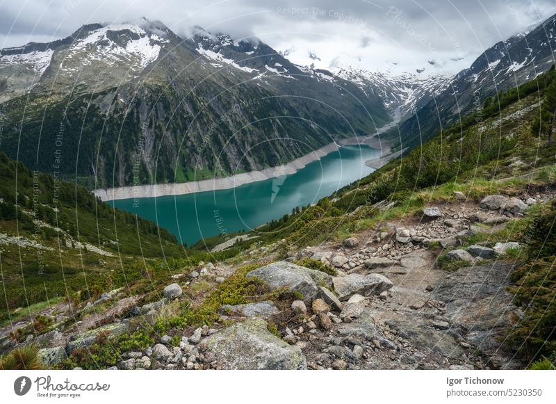 Schlegeis Stausee Blick vom Bergwanderweg. Zillertal, Österreich, Europa schlegeis stausee Ansicht schön See wandern tirol Trekking Wasser reisen Natur