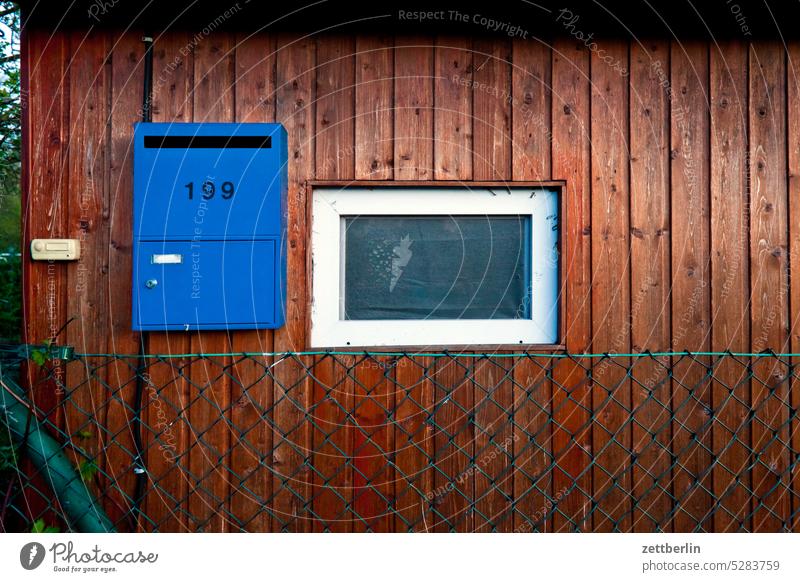 Laube Nr. 199 abend dunkel dämmerung erholung ferien garten kleingarten kleingartenkolonie menschenleer nachbarschaft ruhe saison schrebergarten textfreiraum