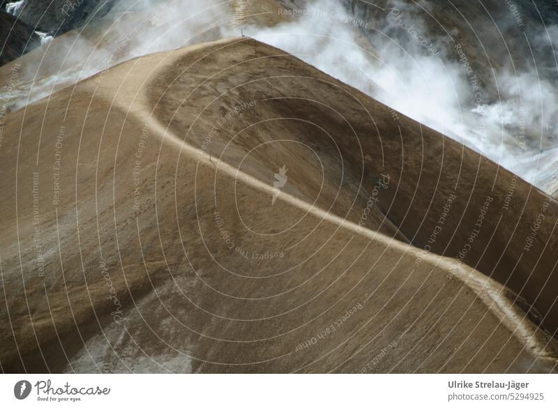 Island | Geothermalgebiet Kerlingarfjöll  | Weg und Spuren termal Einsamkeit Landschaft aufwärts Pfad wandern Wege & Pfade dampfend heiss ruhig Fußweg aktiv