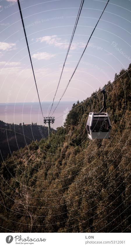 Insel Madeira Portugal insel Gondeln Sessellift Berge Landschaft Natur Tourismus Europa Abenteuer Reiseziel wandern Portugiesisch Madeira-Insel im Freien