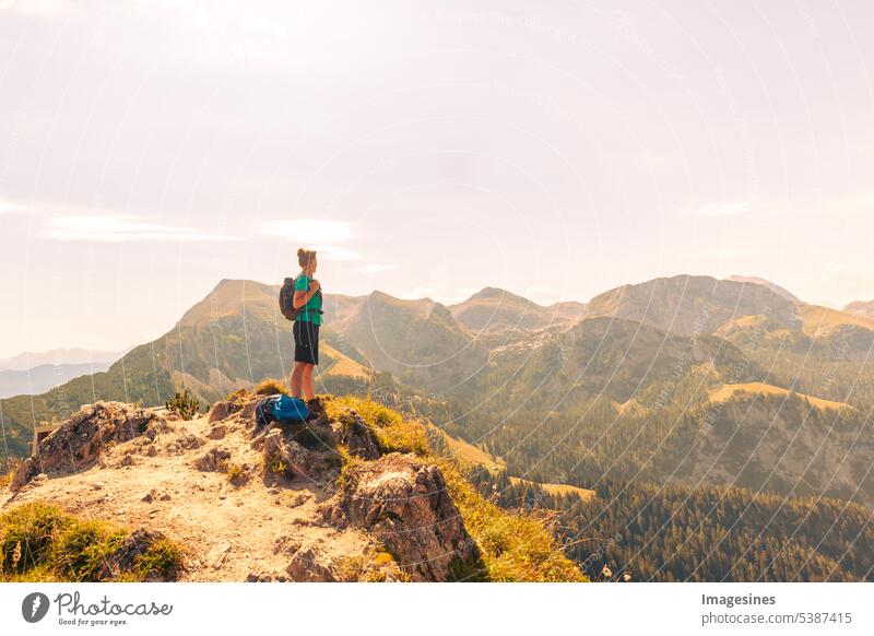 Wandern in den Alpen. Jenner Mountain - Berchtesgadener Alpen, Deutschland Berg aktiv Aktivität Abenteuer Rucksack Nationalpark Berchtesgaden Europäische Alpen