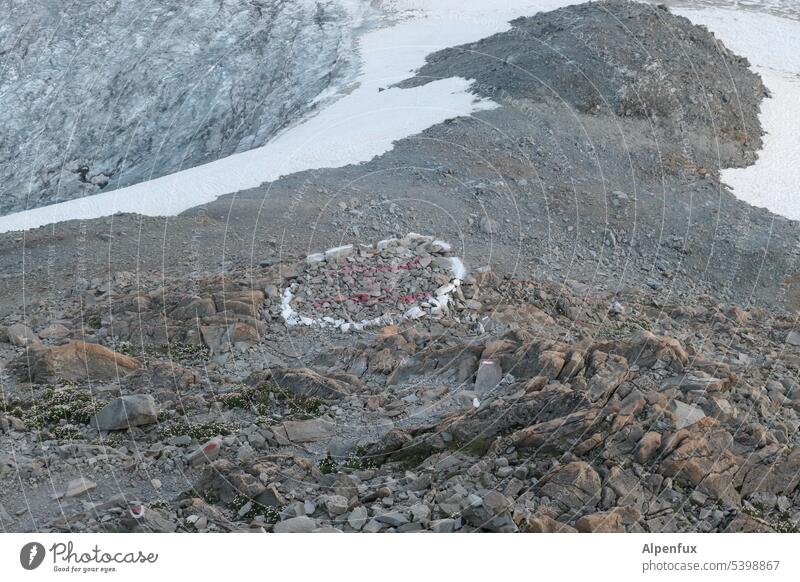 Alpinflugplatz Landeplatz alpin hubschrauberlandeplatz Luftverkehr hochalpin Gletscher Alpen Notfall Berge u. Gebirge Schnee Felsen landung Eis Natur Umwelt