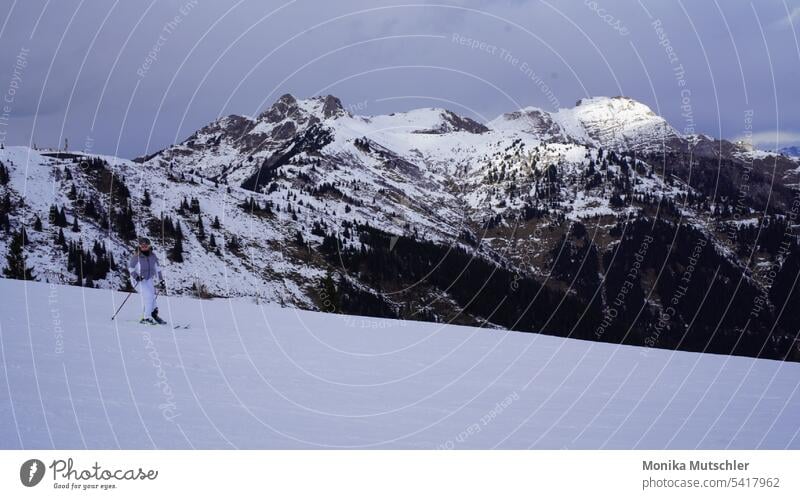 Der Berg ruft Berge u. Gebirge Bergsteigen Berghang Bergkette Natur Landschaft Gipfel Außenaufnahme Farbfoto Felsen Umwelt Menschenleer Ferien & Urlaub & Reisen