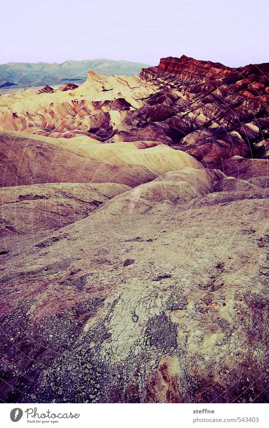 Zabriskie Point | Death Valley Umwelt Natur Landschaft Wolkenloser Himmel Schönes Wetter Felsen Schlucht Death Valley National Park USA Kalifornien