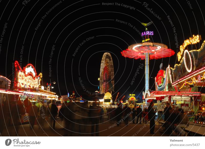 freiburger herbstmesse V Nacht Licht Langzeitbelichtung Kirmess Freiburg im Breisgau Farbe Karussell Jahrmarkt Freizeit & Hobby Freude Marktstand