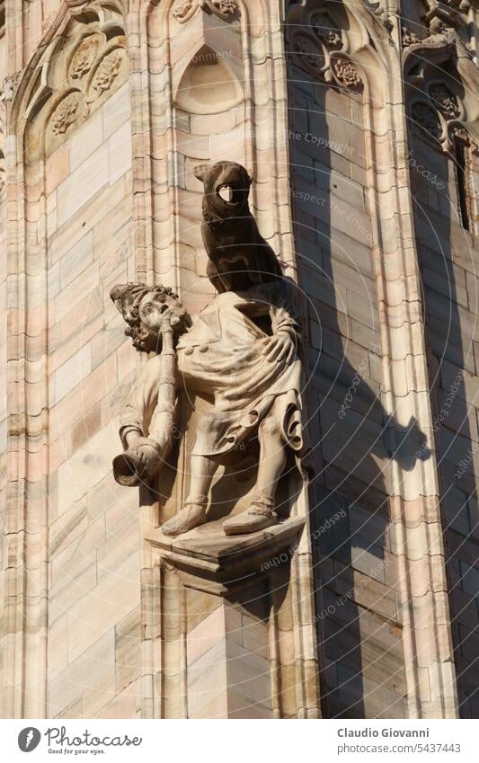 Duomo von Mailand, mittelalterliche Kathedrale Cadore Europa Italien Lombardei Architektur Gebäude Kirche Großstadt Farbe Tag Außenseite gotisch historisch