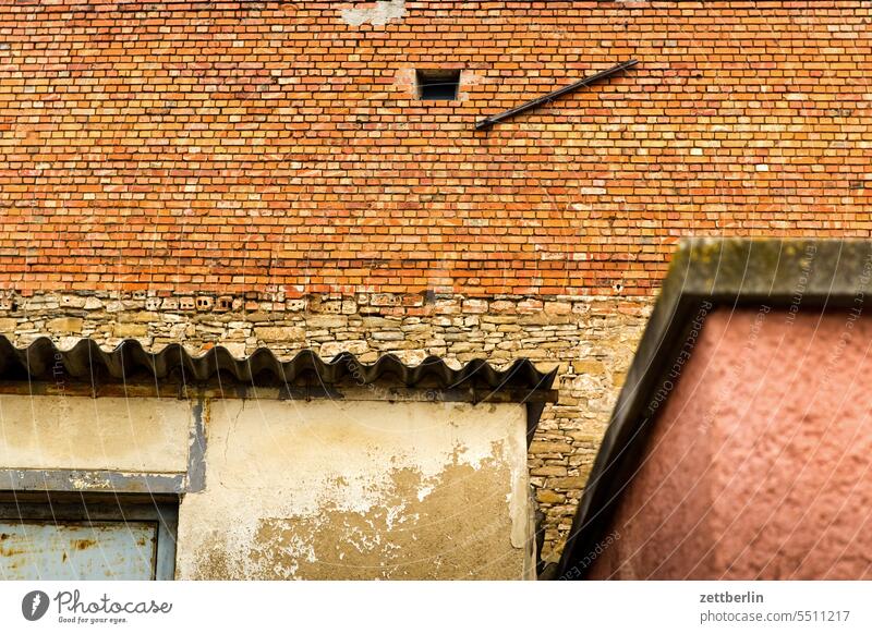 Architektur (Details) altstadt anhalt aschersleben gebäude haus historisch historische altstadt kleinstadt mauer mittelalter reise sachsen-anhalt städtereise