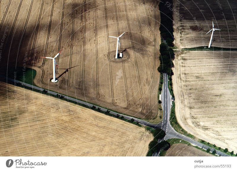 windstill Feld Vogel Vogelperspektive Straße Mischung geordnet