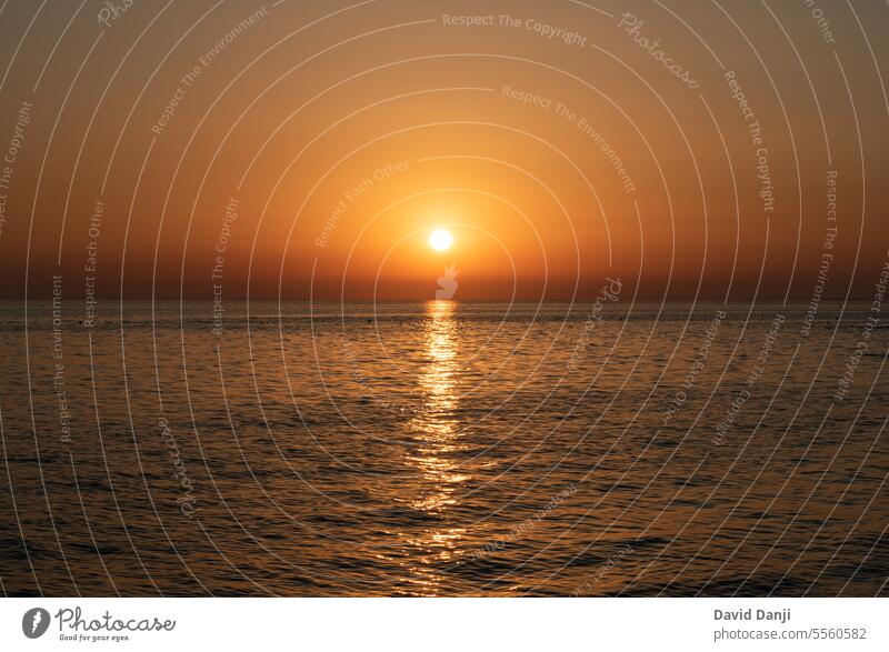 Schöner Sonnenuntergang in Kroatien. Dieses Foto ist im Juli 2023 aufgenommen. Nachmittag Hintergrund Strand schön Schönheit Küste farbenfroh Ausflugsziel