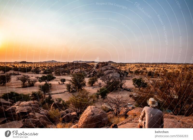 cowboy magisch Sonnenlicht Abenddämmerung traumhaft Wärme Himmel besonders beeindruckend Abenteuer Natur Ferien & Urlaub & Reisen Farbfoto reisen Ferne Fernweh