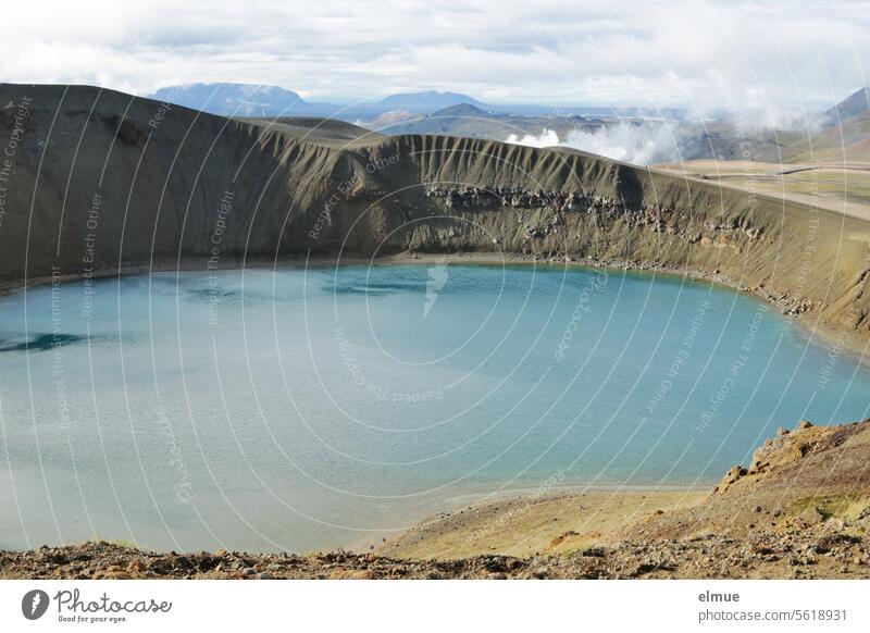 Viti Krater auf Island / Kratersee Vulkankrater Myvatn Hölle vulkanischer See 1724 Dampfexplosion Zentralvulkan Kafla Maar Blog thermische Energie