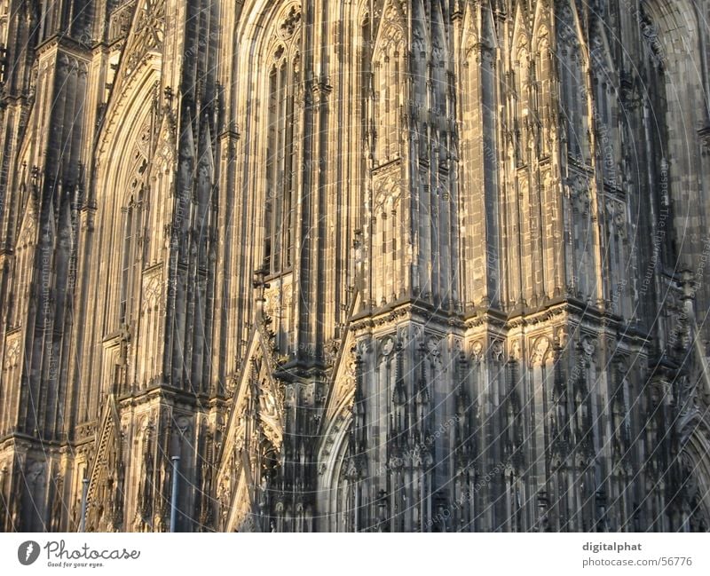 Kölner Dom Gotik Licht Mauer Wand Religion & Glaube close Schatten Deutschland Stein cathedral church light shadow stone Architektur