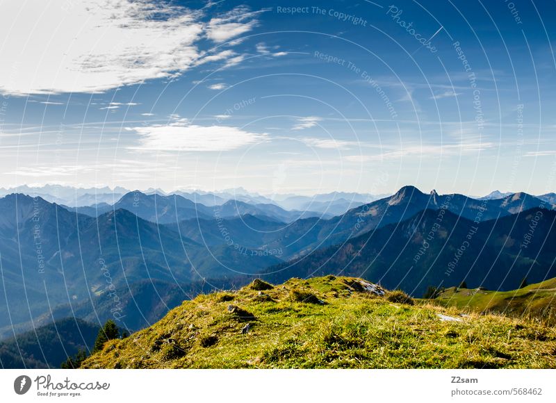 Alpenblick Berge u. Gebirge wandern Natur Landschaft Himmel Herbst Schönes Wetter Gipfel Ferne hoch natürlich Abenteuer Einsamkeit Freiheit Freizeit & Hobby