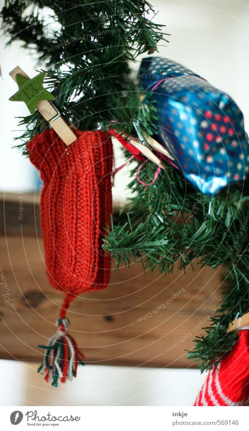 noch 9 Tage (13) Lifestyle Stil Freude Freizeit & Hobby Handarbeit stricken Häusliches Leben Dekoration & Verzierung Weihnachten & Advent Tannenzweig Mütze